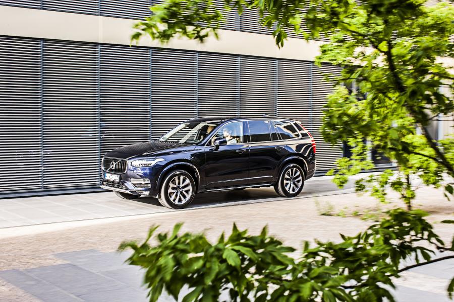  Volvo XC90 D5 Momentum 2015 года  (фото 26 из 26)